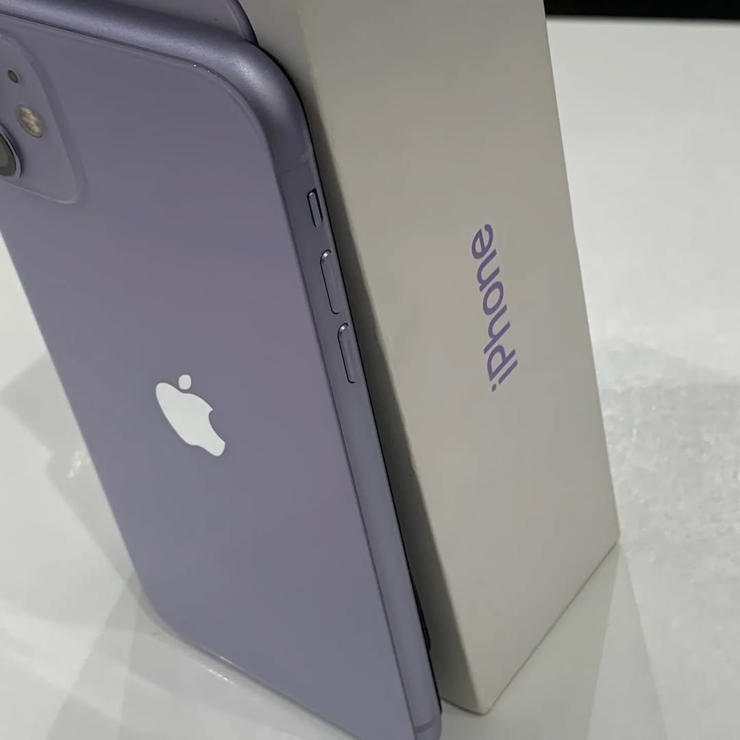 iPhone 11